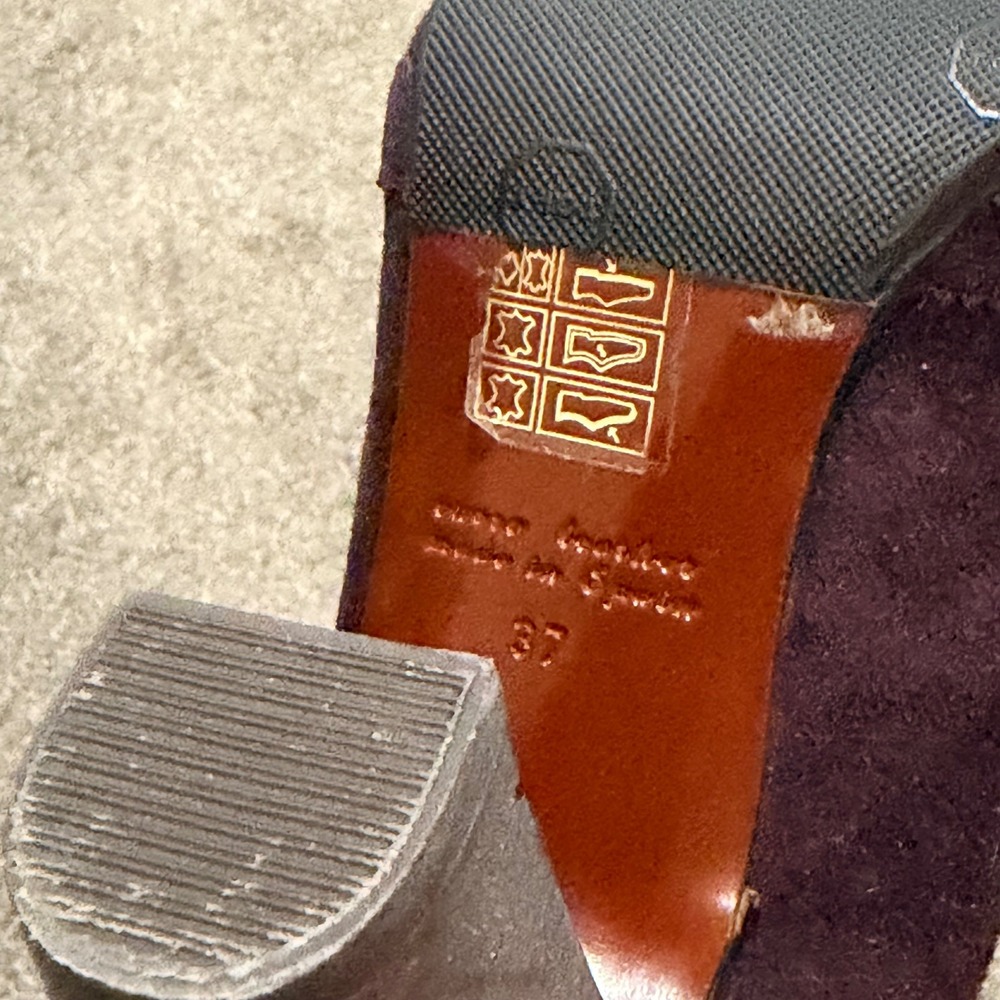 Chie Mihara Purple Suede Mary Jane Pumps Bow Block Heel Made in‎ Spain Size 37 - Picture 6 of 10